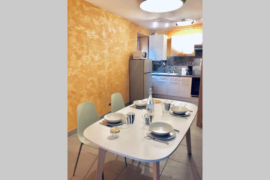 Le Puy-en-Velay F3 - Neuf - 4/6 P - Lits King Size - Wifi - Cour 아파트 외부 사진